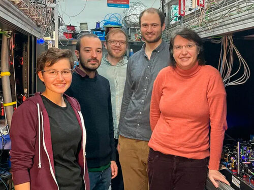 QUIONE, el primer procesador cuántico atómico del mundo, liderado por la profesora Leticia Tarruell